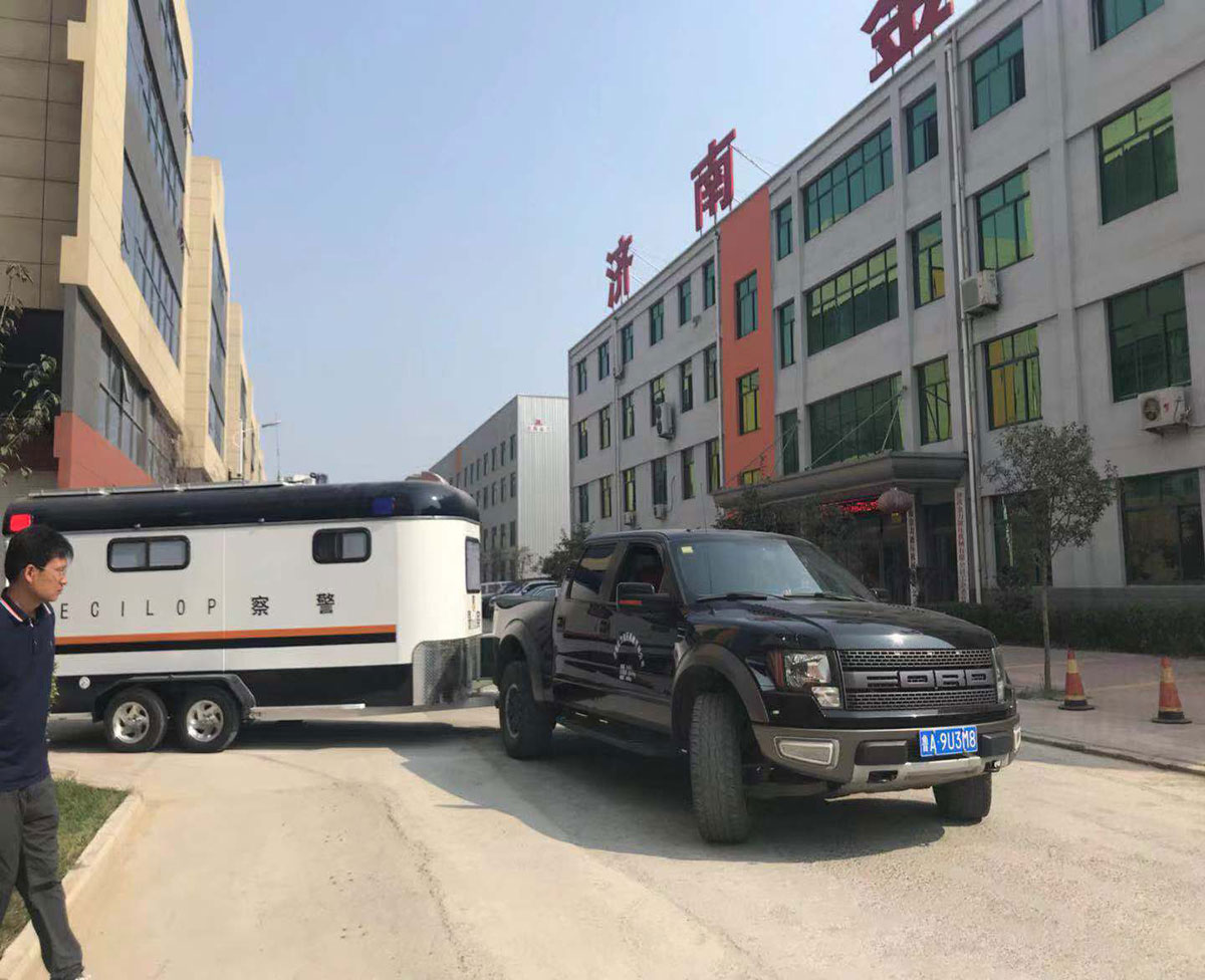 郑州移动警务车